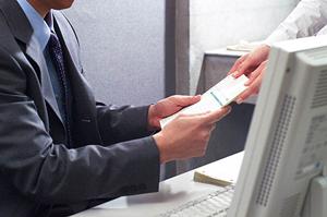 快適で安心な空間のための業務用空気清浄装置