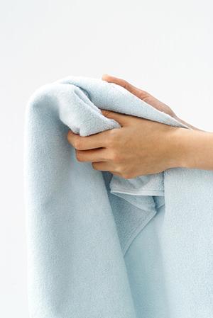 プロが選んだから安心の非常持ち出し袋